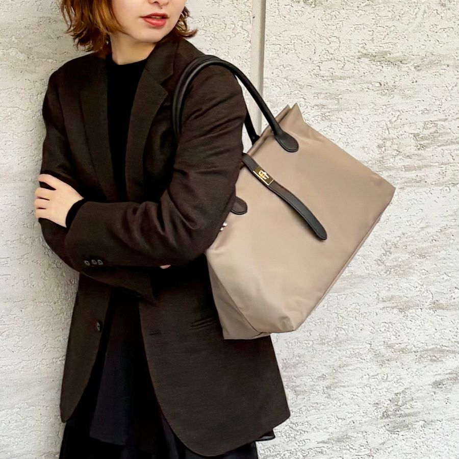 BIANCA / V-2261 | VIOLAd'ORO OFFICIAL STORE