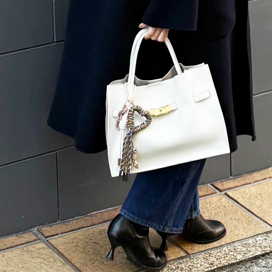 BIANCA / V-5082 | VIOLAd'ORO OFFICIAL STORE